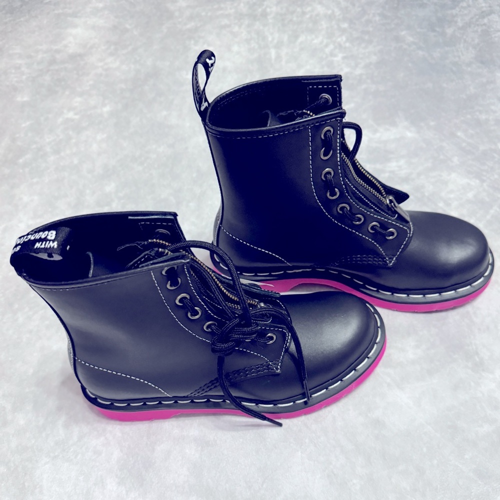 Dr. Martens 1460 Pink Sole Wanama Leather Jungle Zip Boots Black Size Wmn's 6